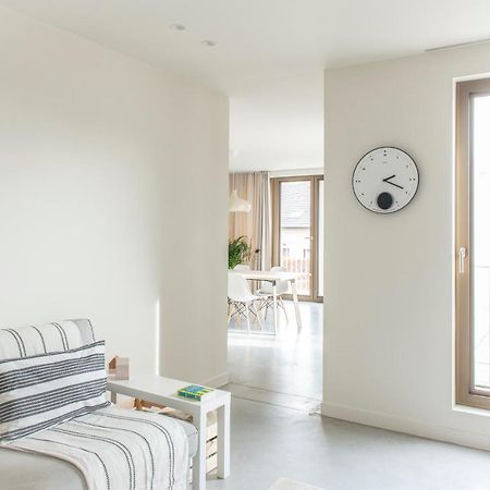Trendy Apartments As Base To Discover Гент Экстерьер фото