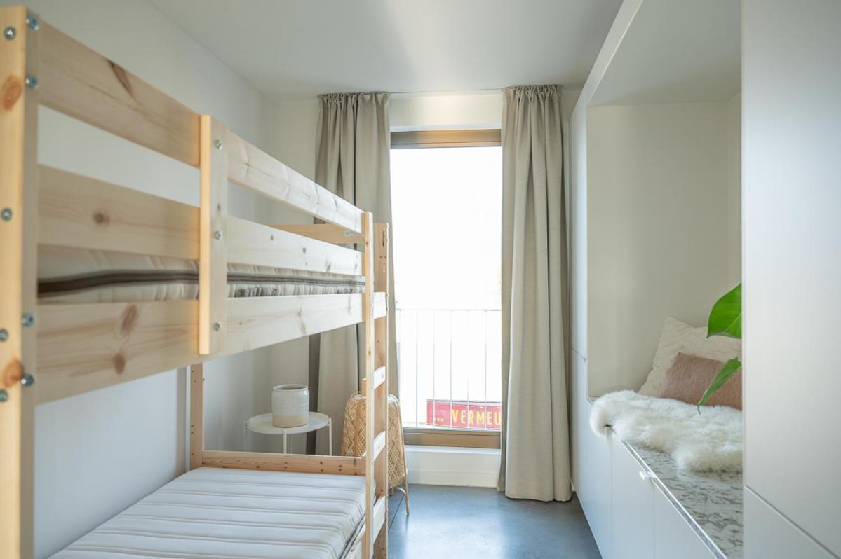 Trendy Apartments As Base To Discover Гент Экстерьер фото