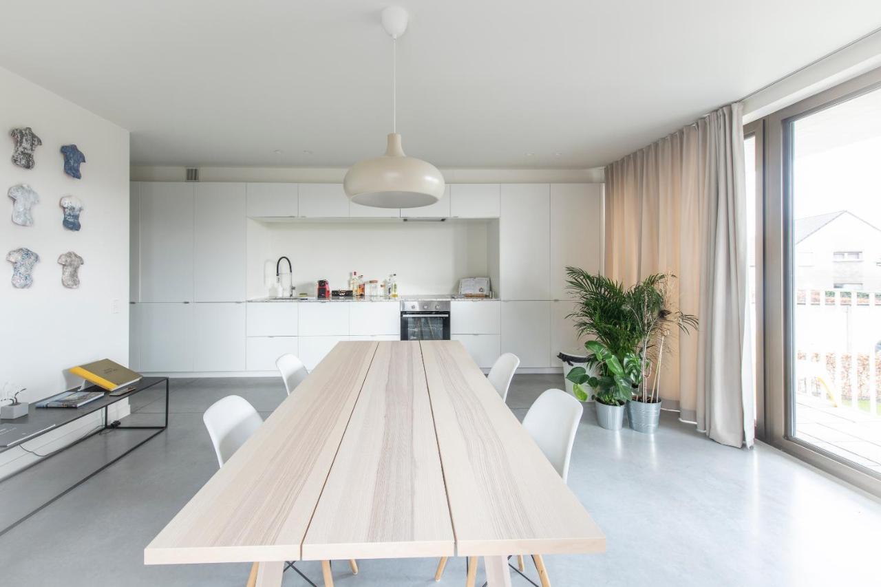 Trendy Apartments As Base To Discover Гент Экстерьер фото