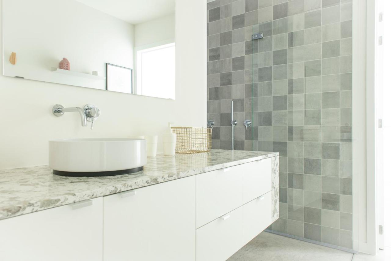 Trendy Apartments As Base To Discover Гент Экстерьер фото