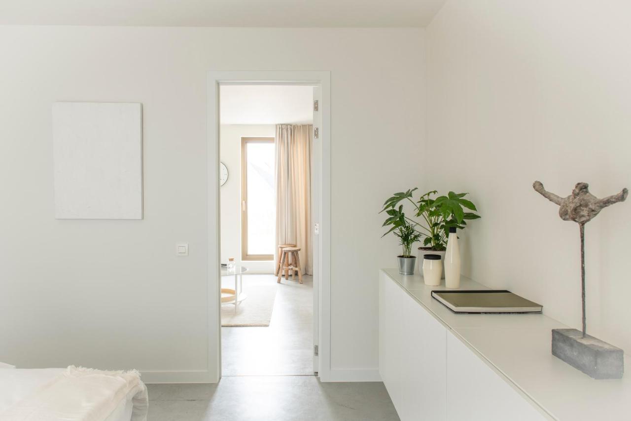 Trendy Apartments As Base To Discover Гент Экстерьер фото