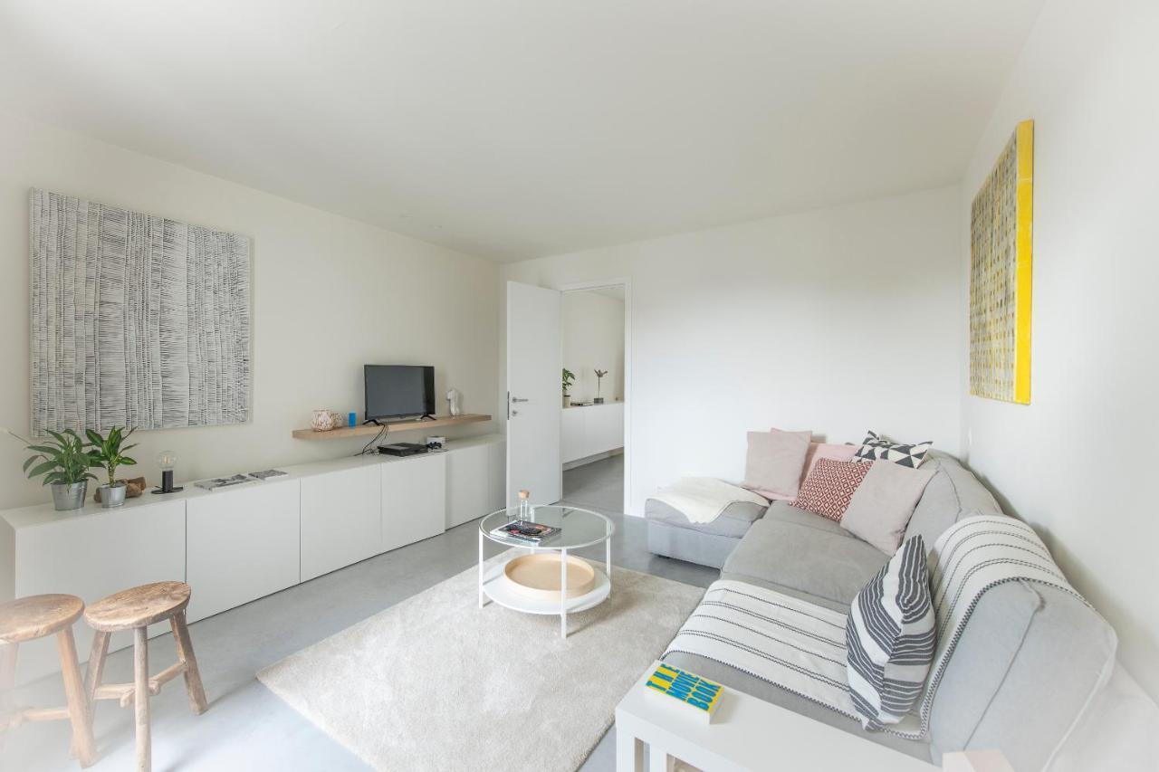 Trendy Apartments As Base To Discover Гент Экстерьер фото