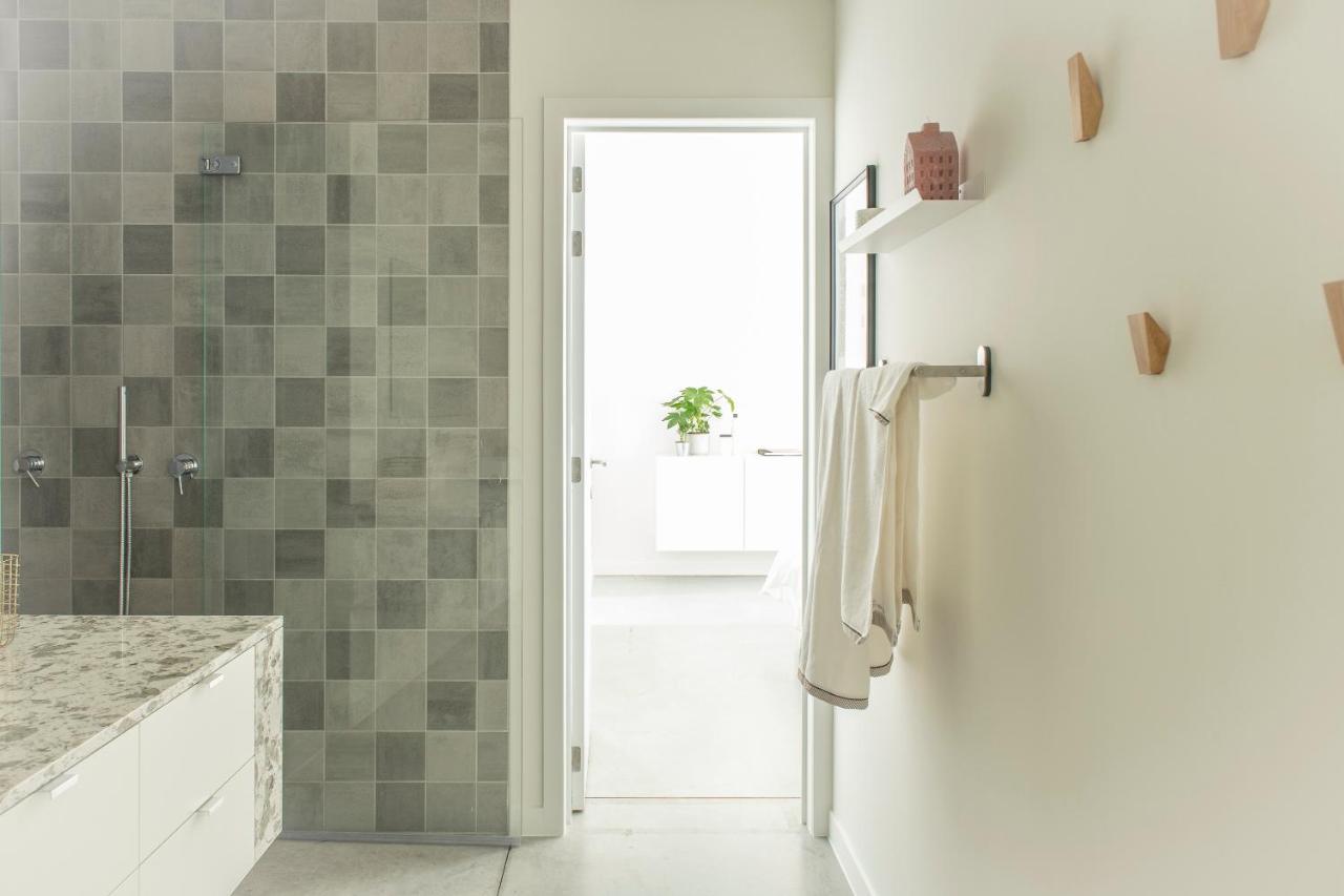Trendy Apartments As Base To Discover Гент Экстерьер фото