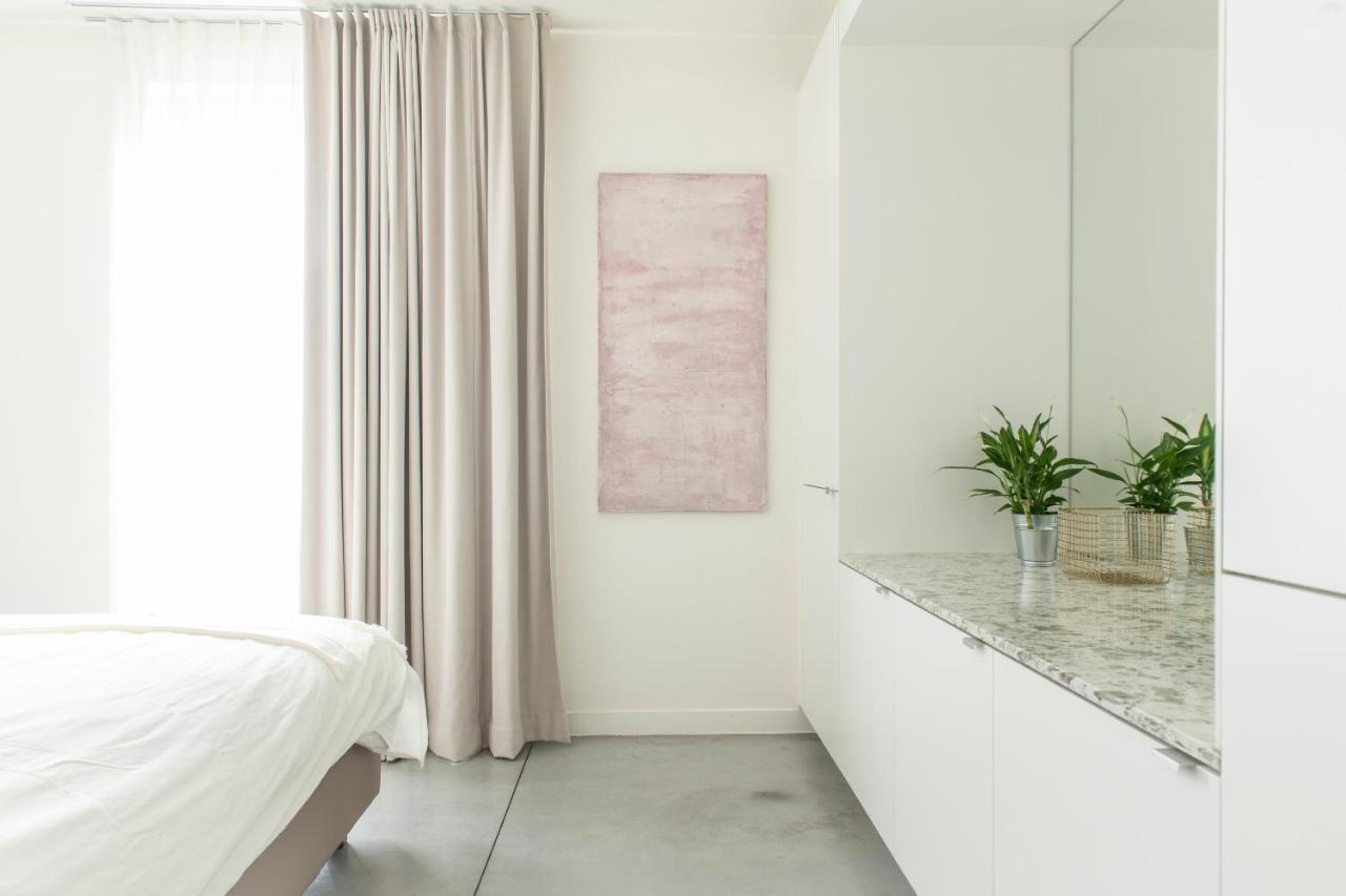 Trendy Apartments As Base To Discover Гент Экстерьер фото