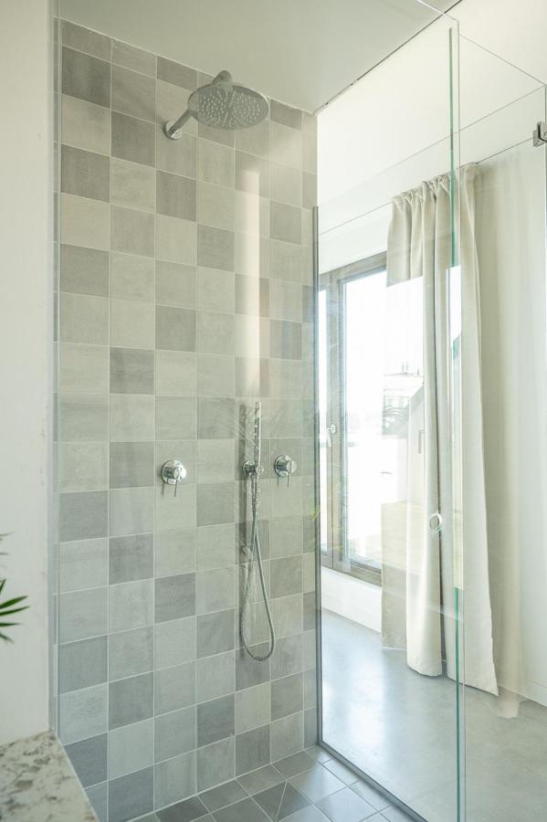 Trendy Apartments As Base To Discover Гент Экстерьер фото