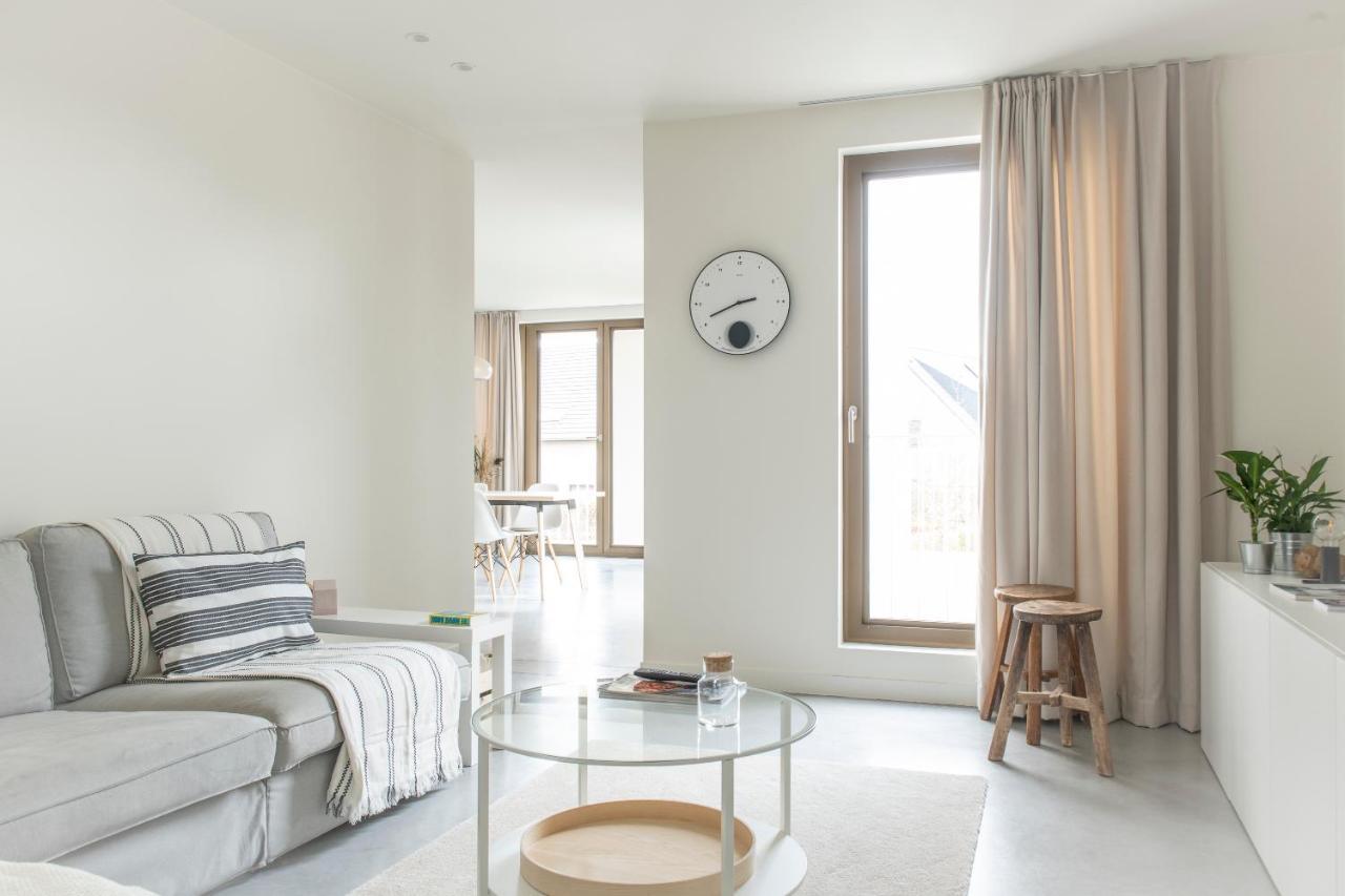 Trendy Apartments As Base To Discover Гент Экстерьер фото