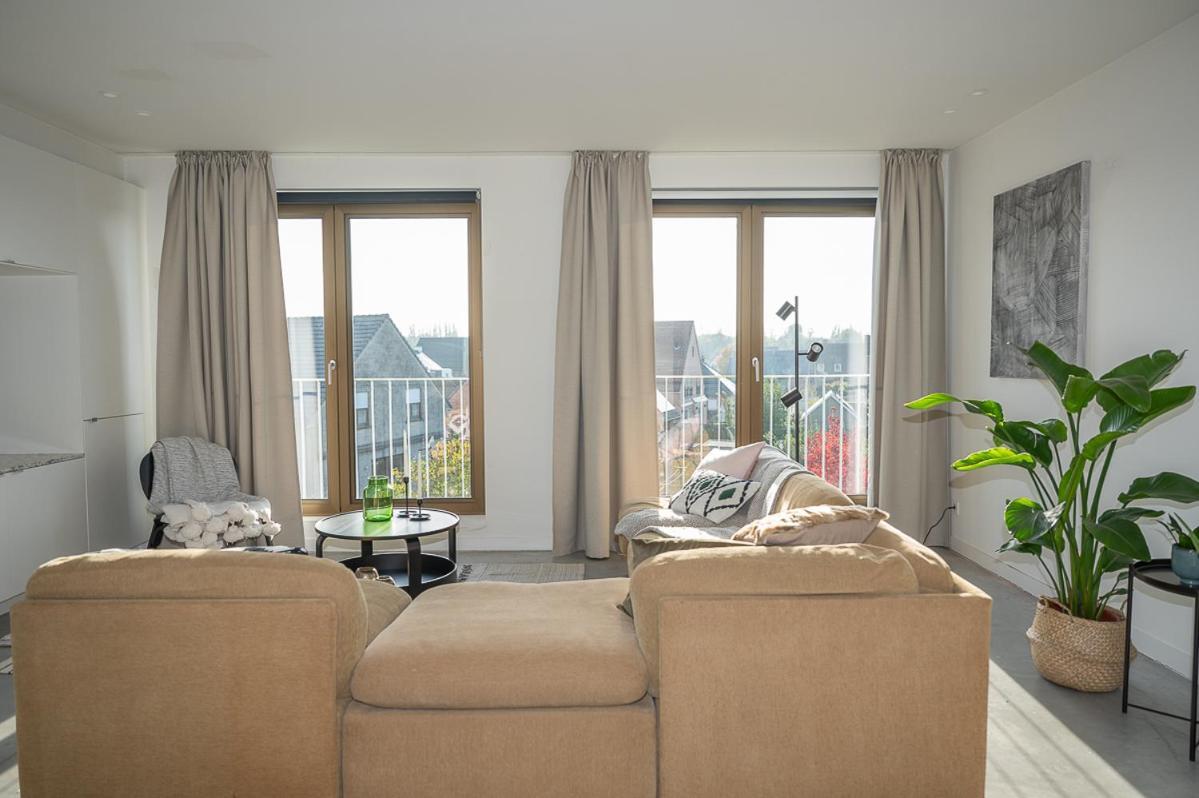 Trendy Apartments As Base To Discover Гент Экстерьер фото